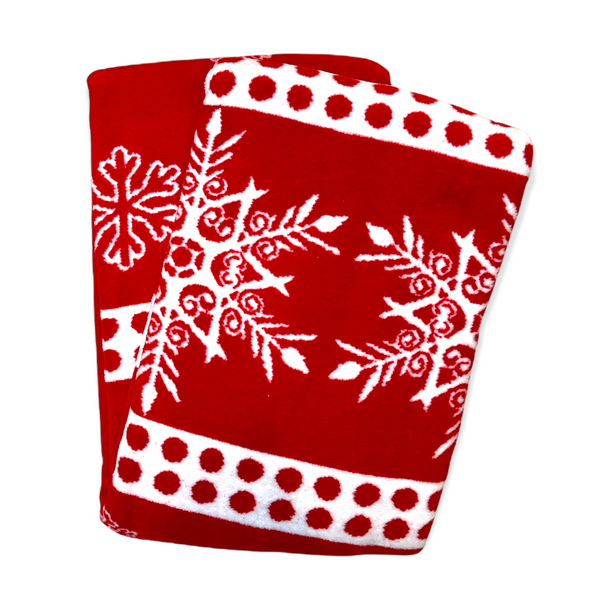 Snowflakes Cotton TV Blanket Red - White